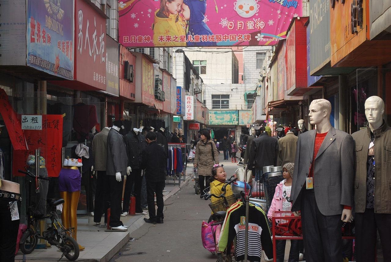 西柳服装市场，繁荣与机遇的交汇点